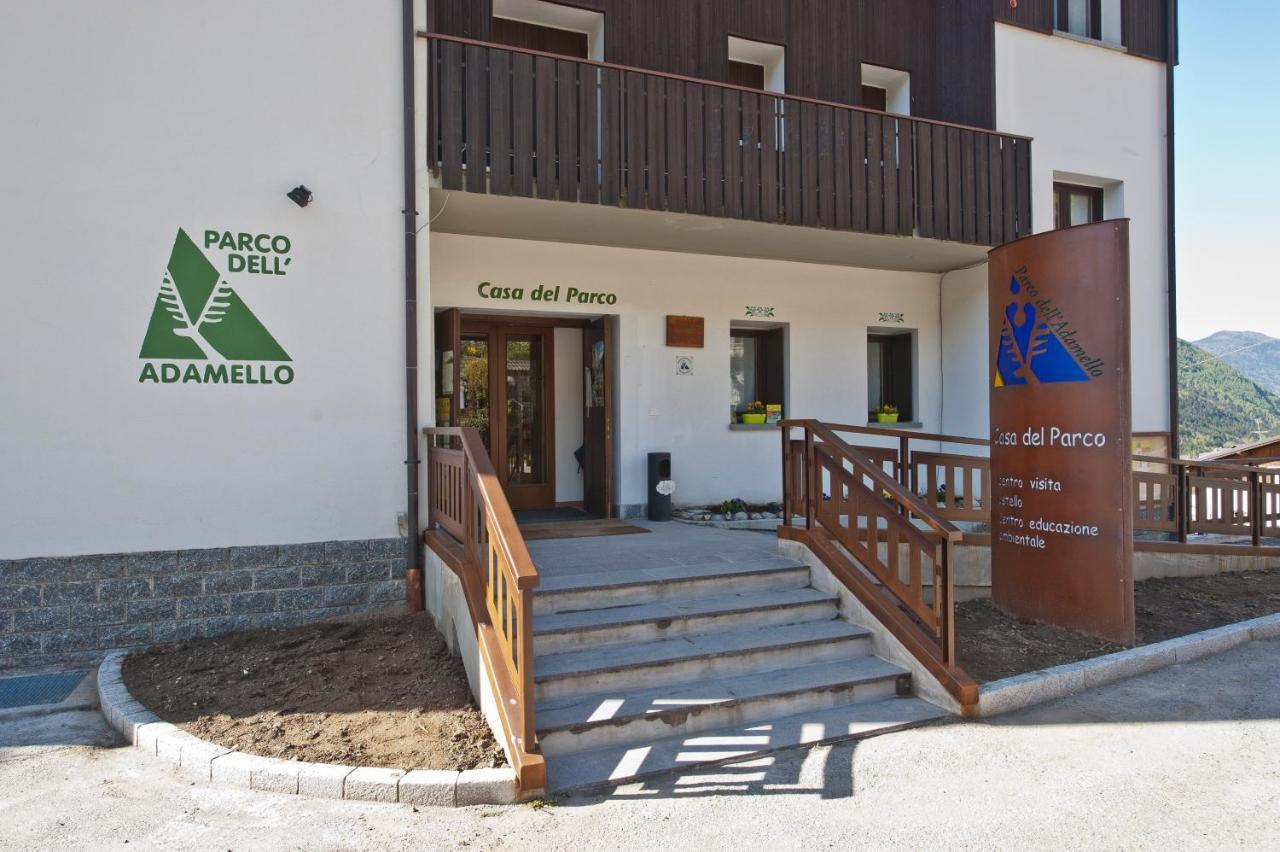Хостел Casa Del Parco Dell'Adamello Di Вецца-д'Ольо Экстерьер фото